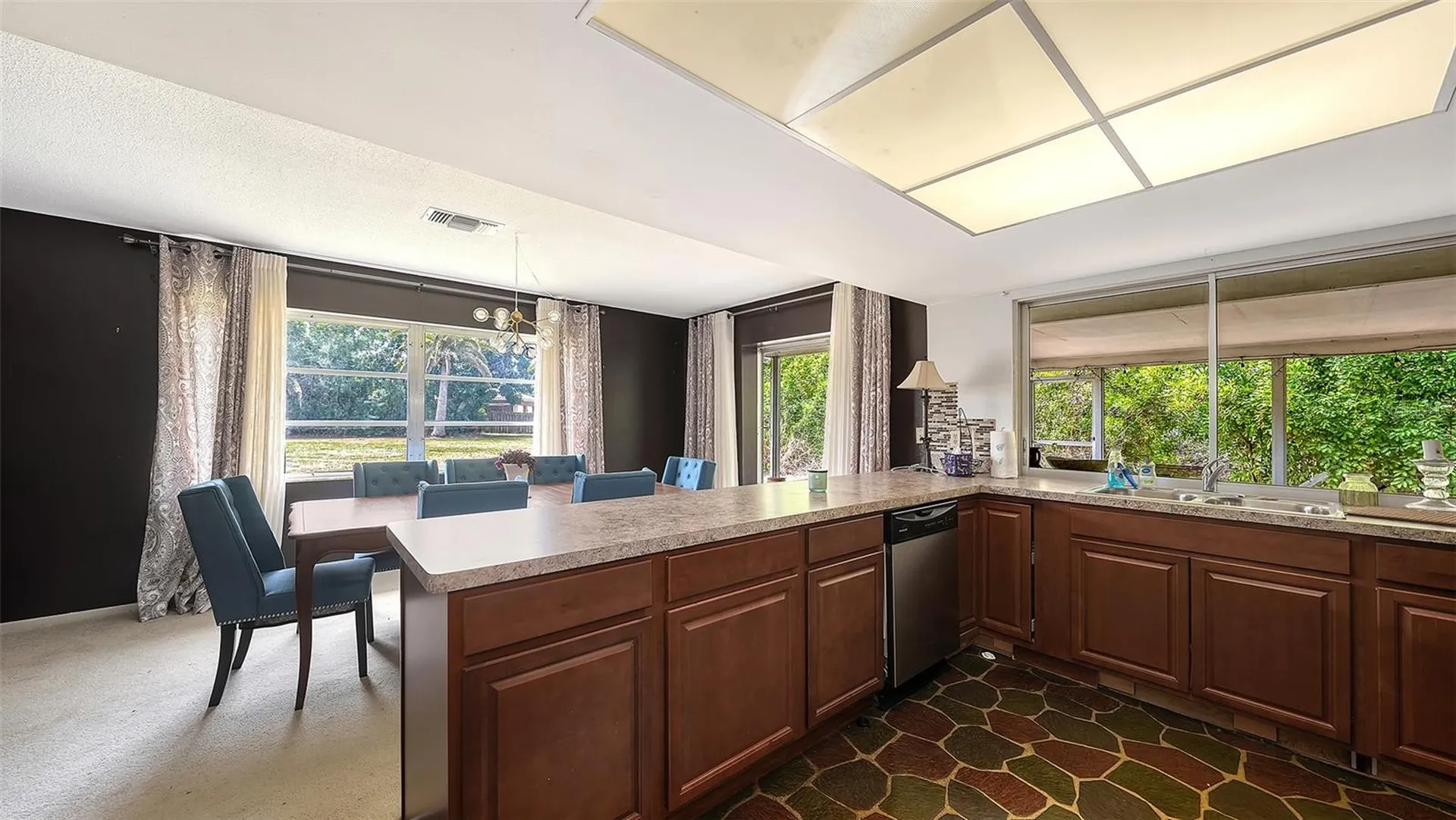 2436 Breakwater Circle Sarasota FL 34231