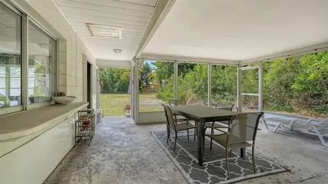 2436 Breakwater Circle Sarasota FL 34231
