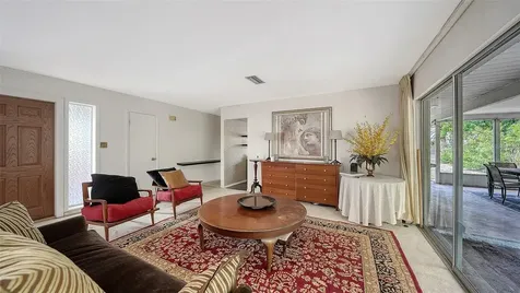 2436 Breakwater Circle Sarasota FL 34231