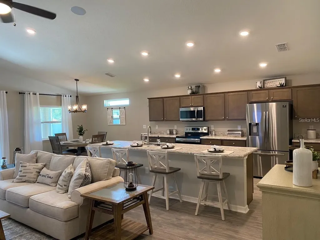6392 Gardner Drive Lakeland FL 33813