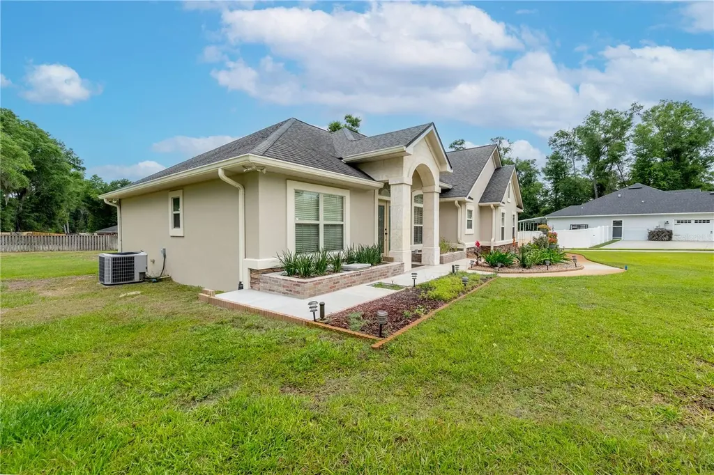 376 SW Fieldstone Court Lake City FL 32024