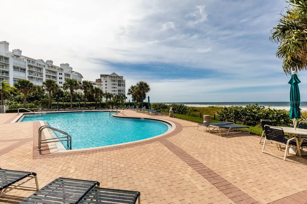 1560 Gulf Boulevard Clearwater Beach FL 33767