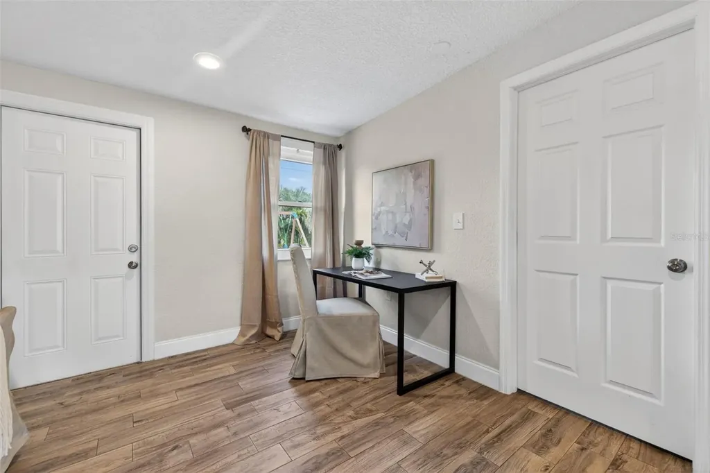 6740 31st Avenue N St Petersburg FL 33710