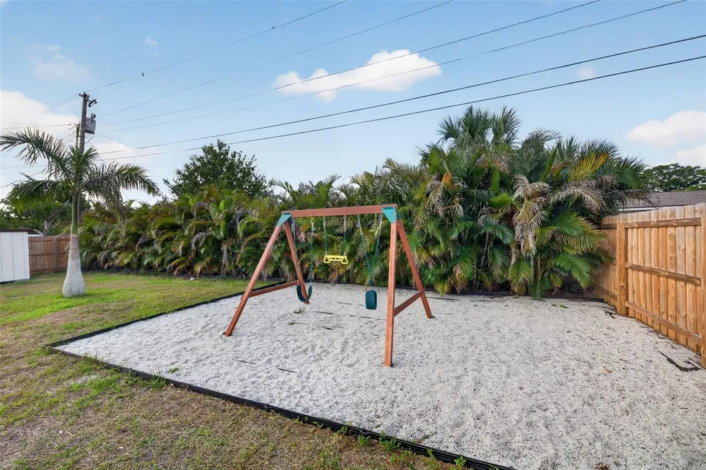 6740 31st Avenue N St Petersburg FL 33710