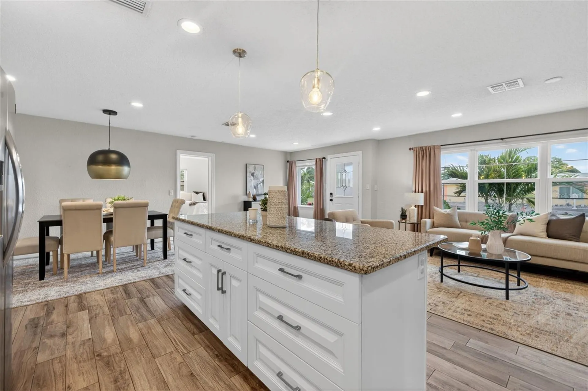 6740 31st Avenue N St Petersburg FL 33710