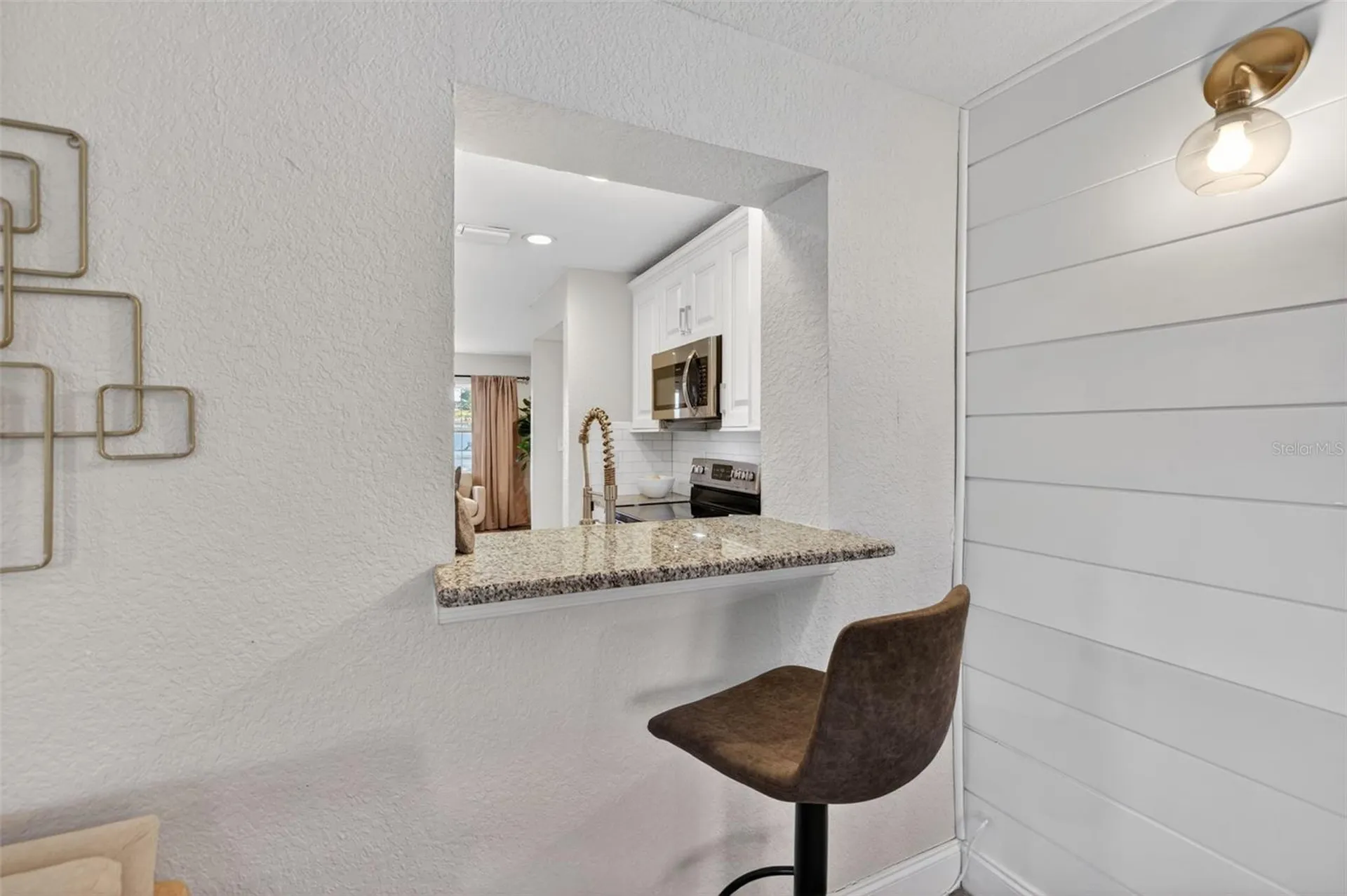 6740 31st Avenue N St Petersburg FL 33710