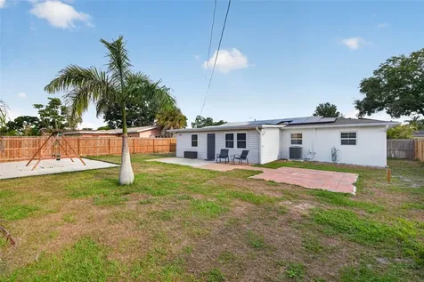 6740 31st Avenue N St Petersburg FL 33710