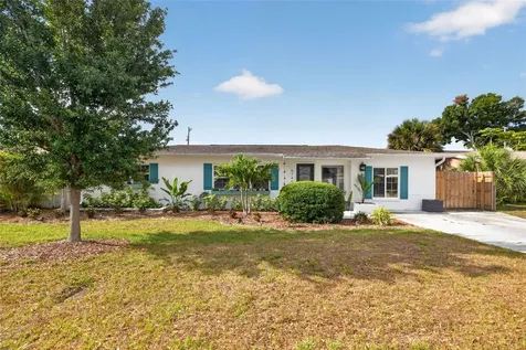 6740 31st Avenue N St Petersburg FL 33710