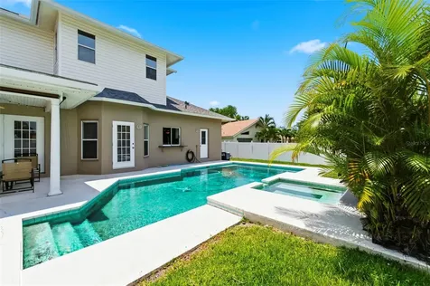 14263 Sunshine Court Largo FL 33774