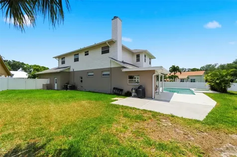 14263 Sunshine Court Largo FL 33774