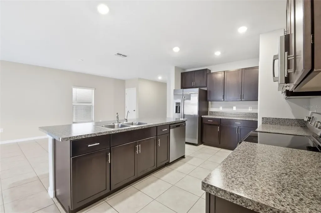 7329 Canterbury Bells Court Tampa FL 33619