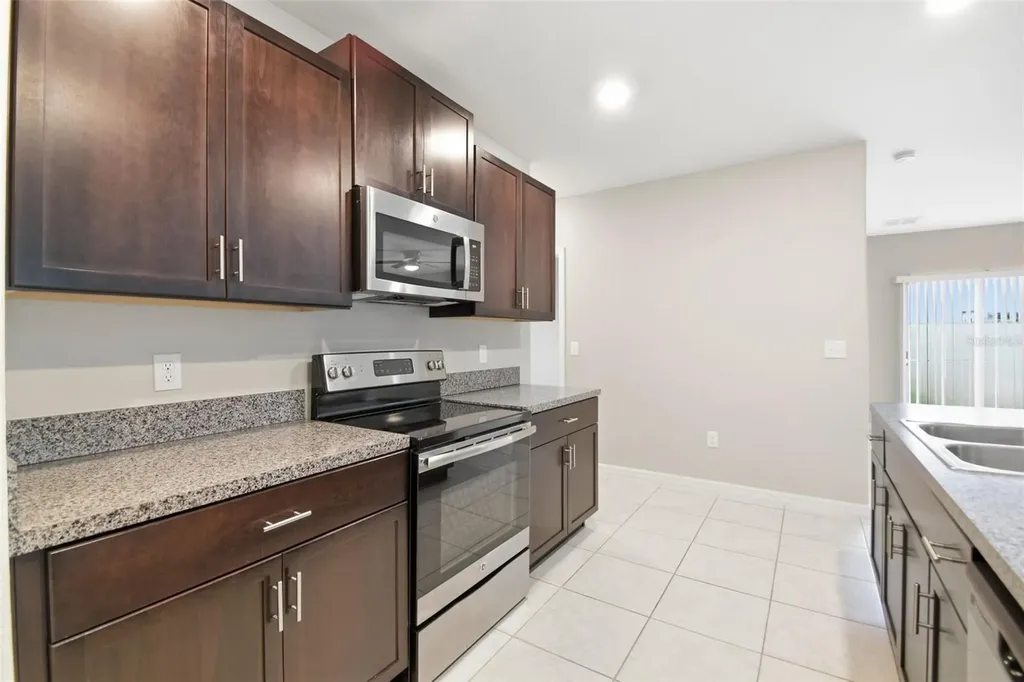 7329 Canterbury Bells Court Tampa FL 33619