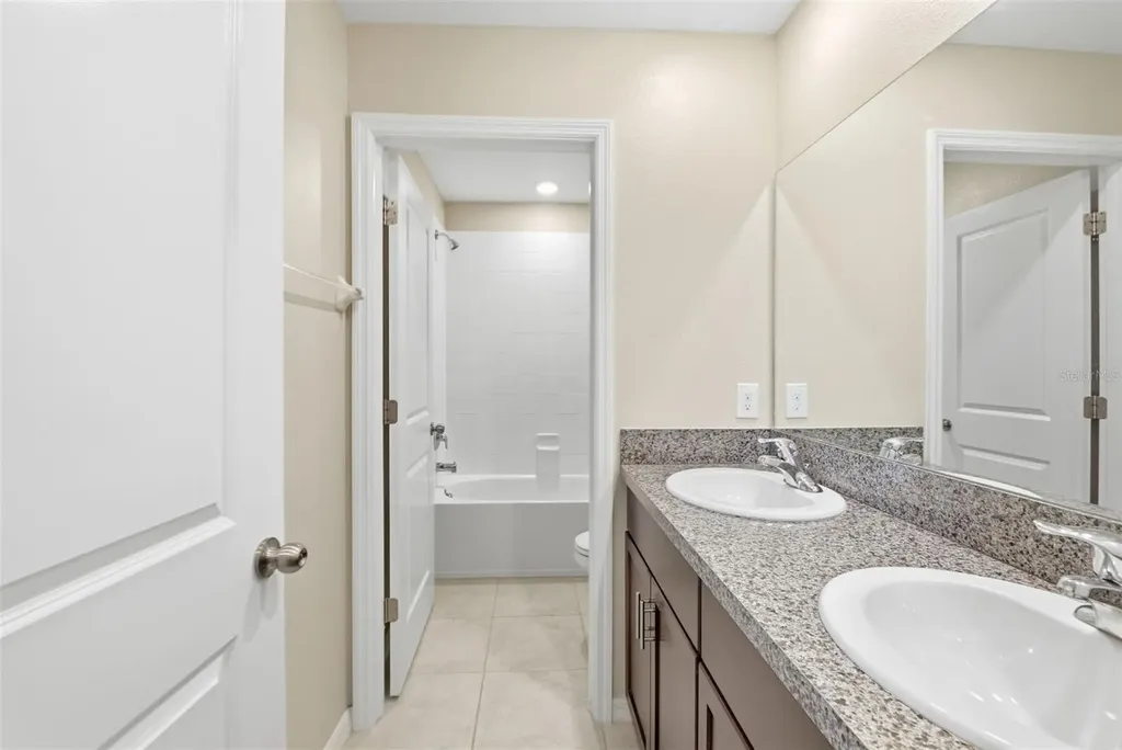 7329 Canterbury Bells Court Tampa FL 33619