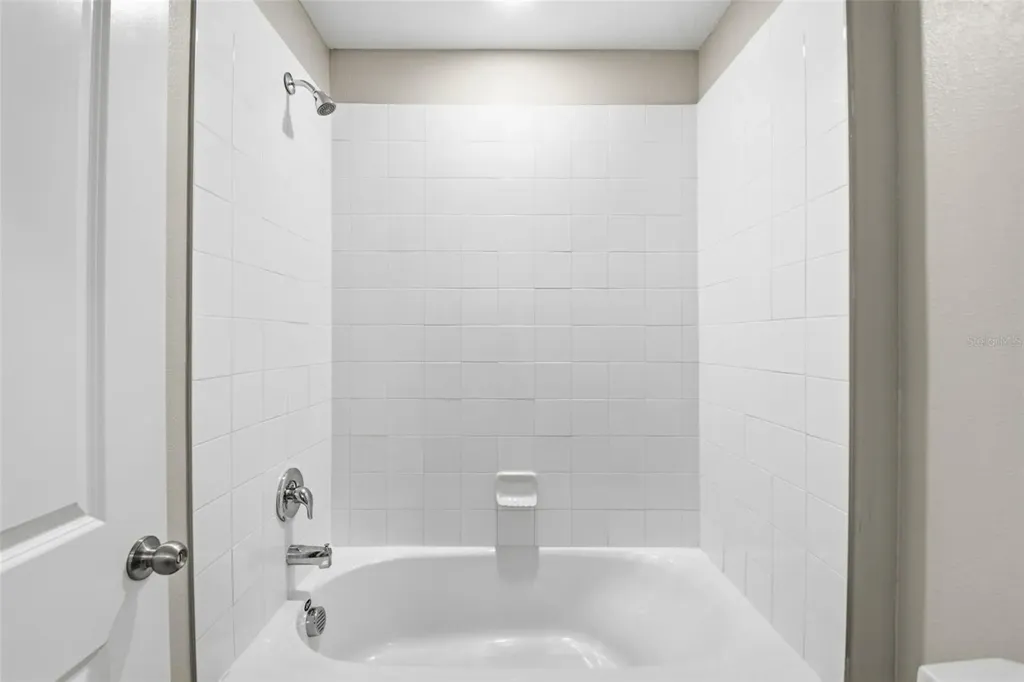 7329 Canterbury Bells Court Tampa FL 33619