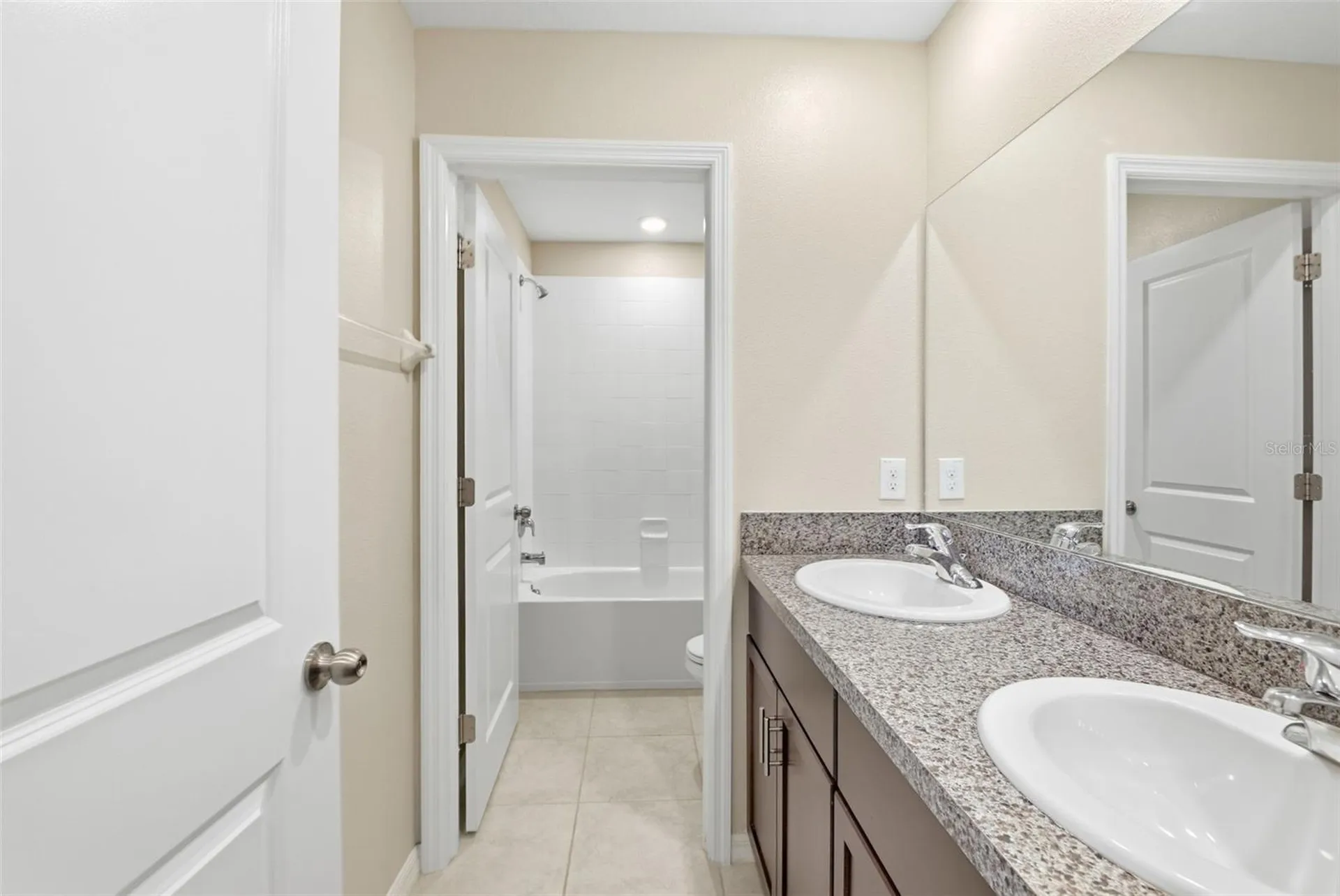 7329 Canterbury Bells Court Tampa FL 33619
