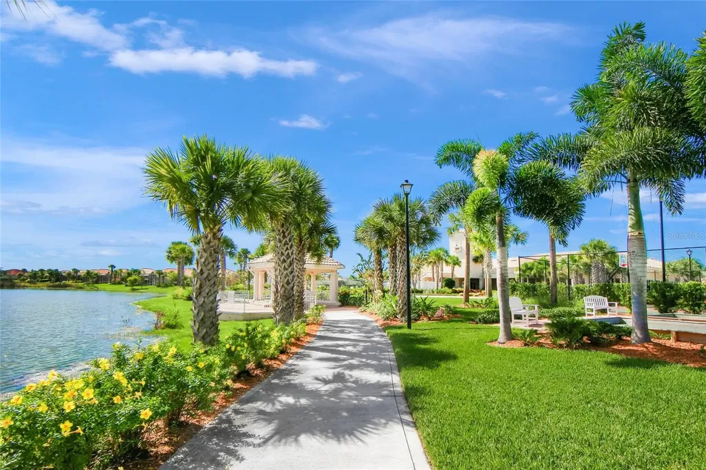 5762 Benevento Drive Sarasota FL 34238