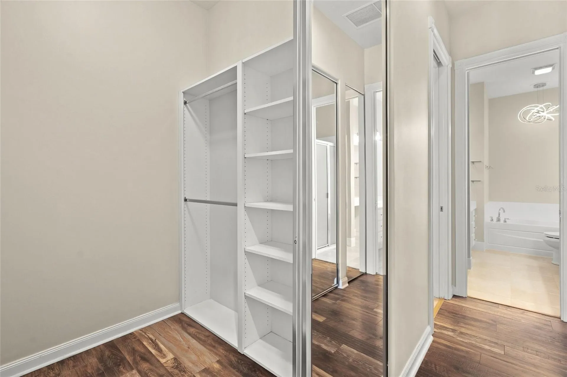 5762 Benevento Drive Sarasota FL 34238