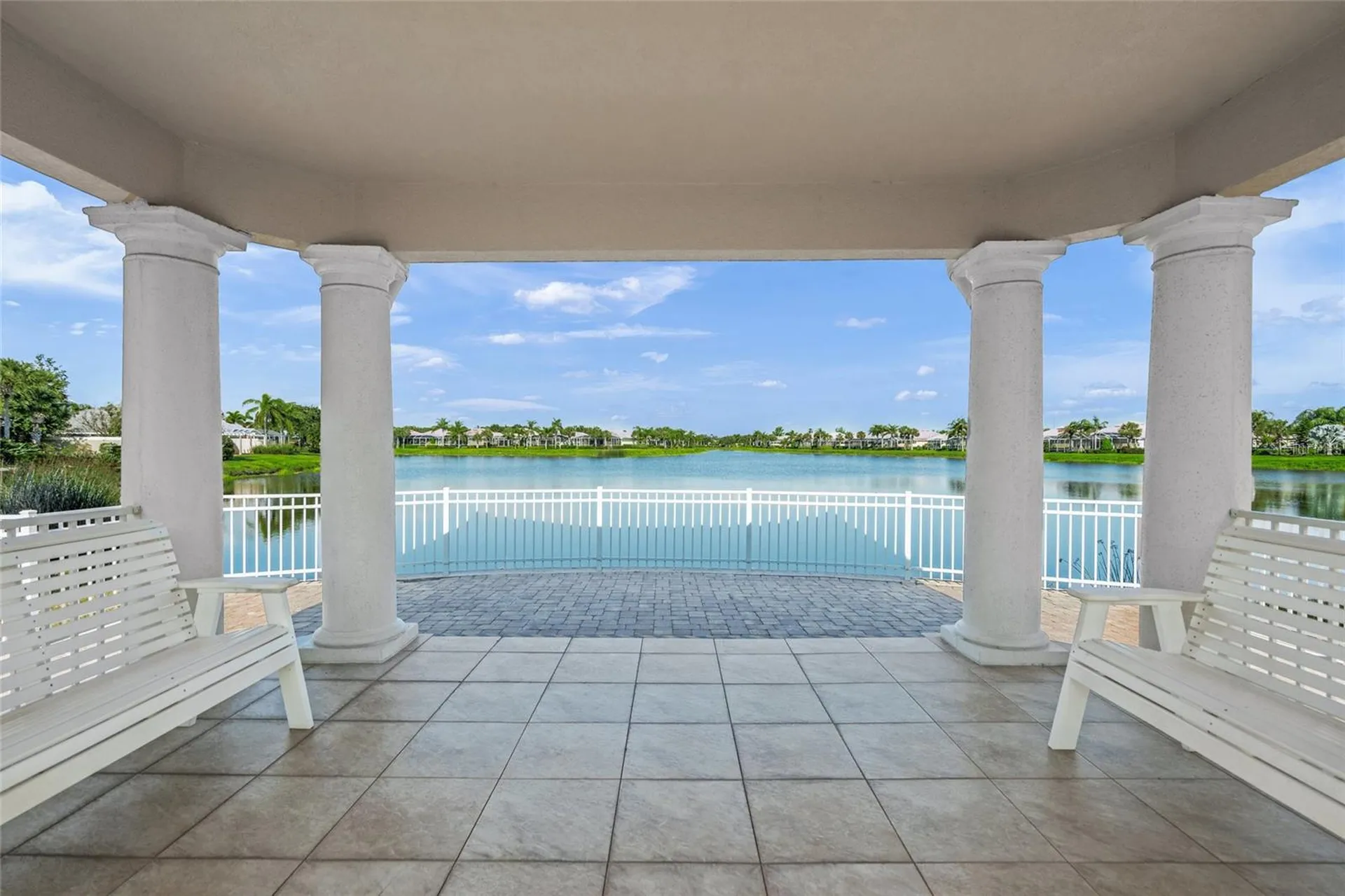 5762 Benevento Drive Sarasota FL 34238