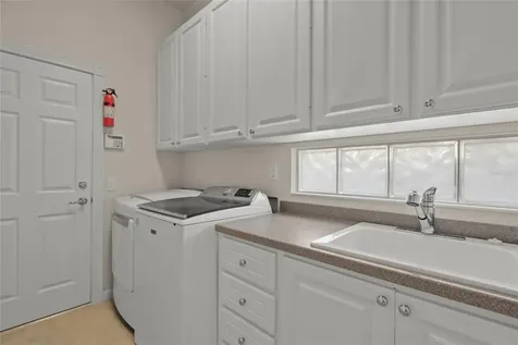 5762 Benevento Drive Sarasota FL 34238