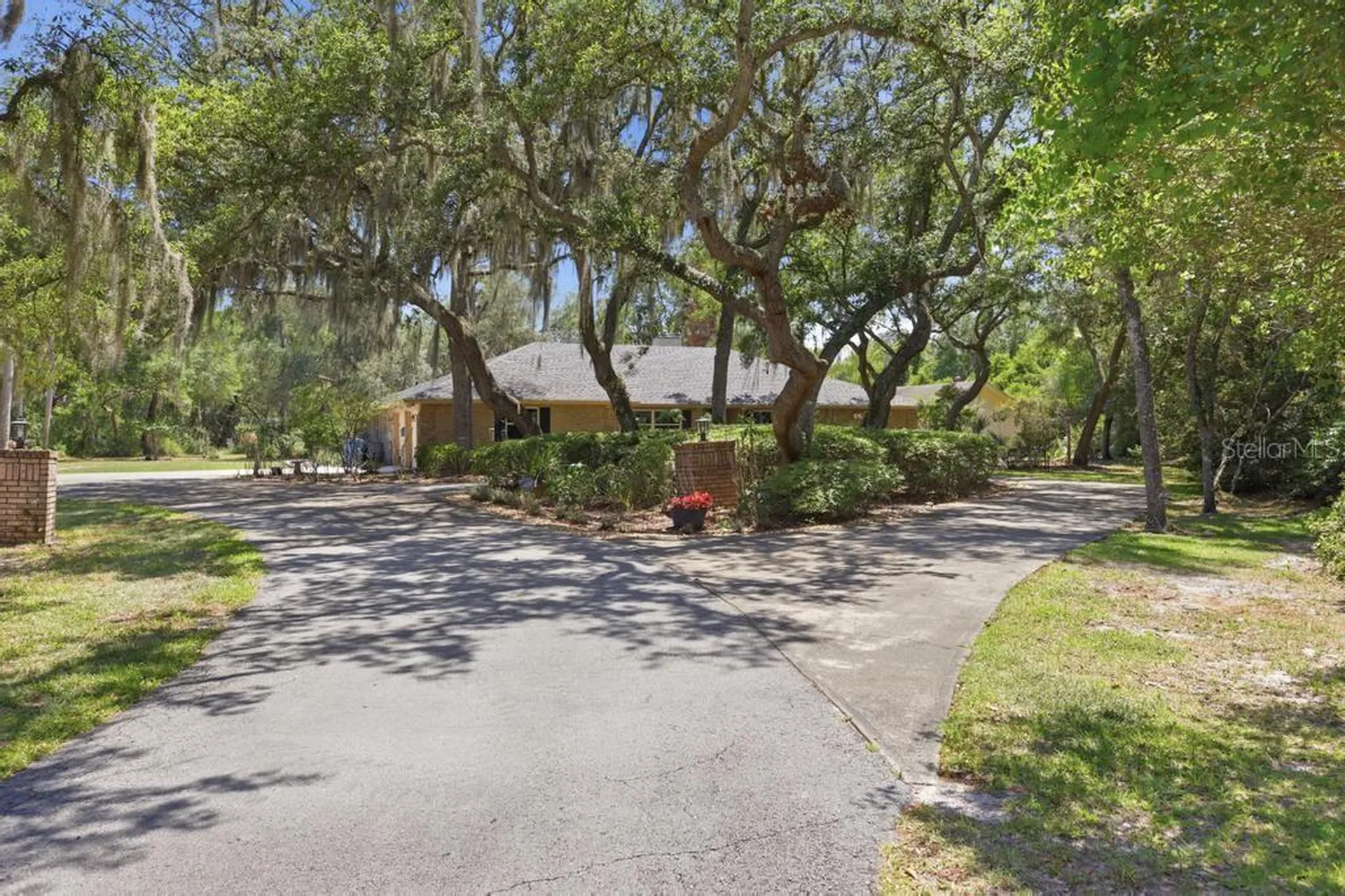 2514 Krinklewood Drive Deland FL 32724