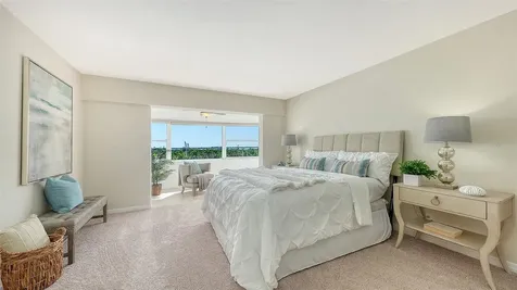 1750 Benjamin Franklin Drive Sarasota FL 34236