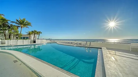 1750 Benjamin Franklin Drive Sarasota FL 34236