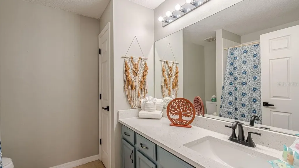 547 Kensington Drive Davenport FL 33897