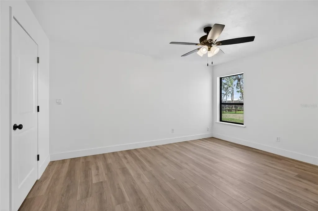 2473 SE 30th Street Melrose FL 32666