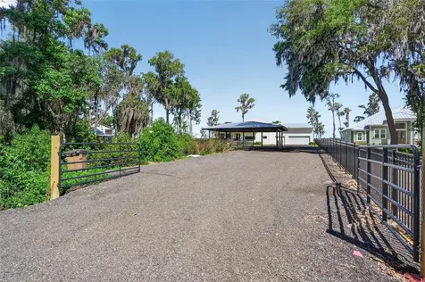 2473 SE 30th Street Melrose FL 32666