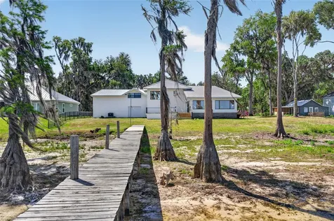 2473 SE 30th Street Melrose FL 32666