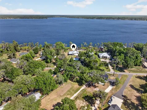 2473 SE 30th Street Melrose FL 32666