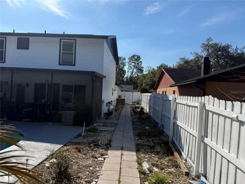 6006 Soaring Avenue Temple Terrace FL 33617