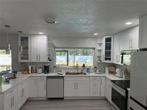 6006 Soaring Avenue Temple Terrace FL 33617