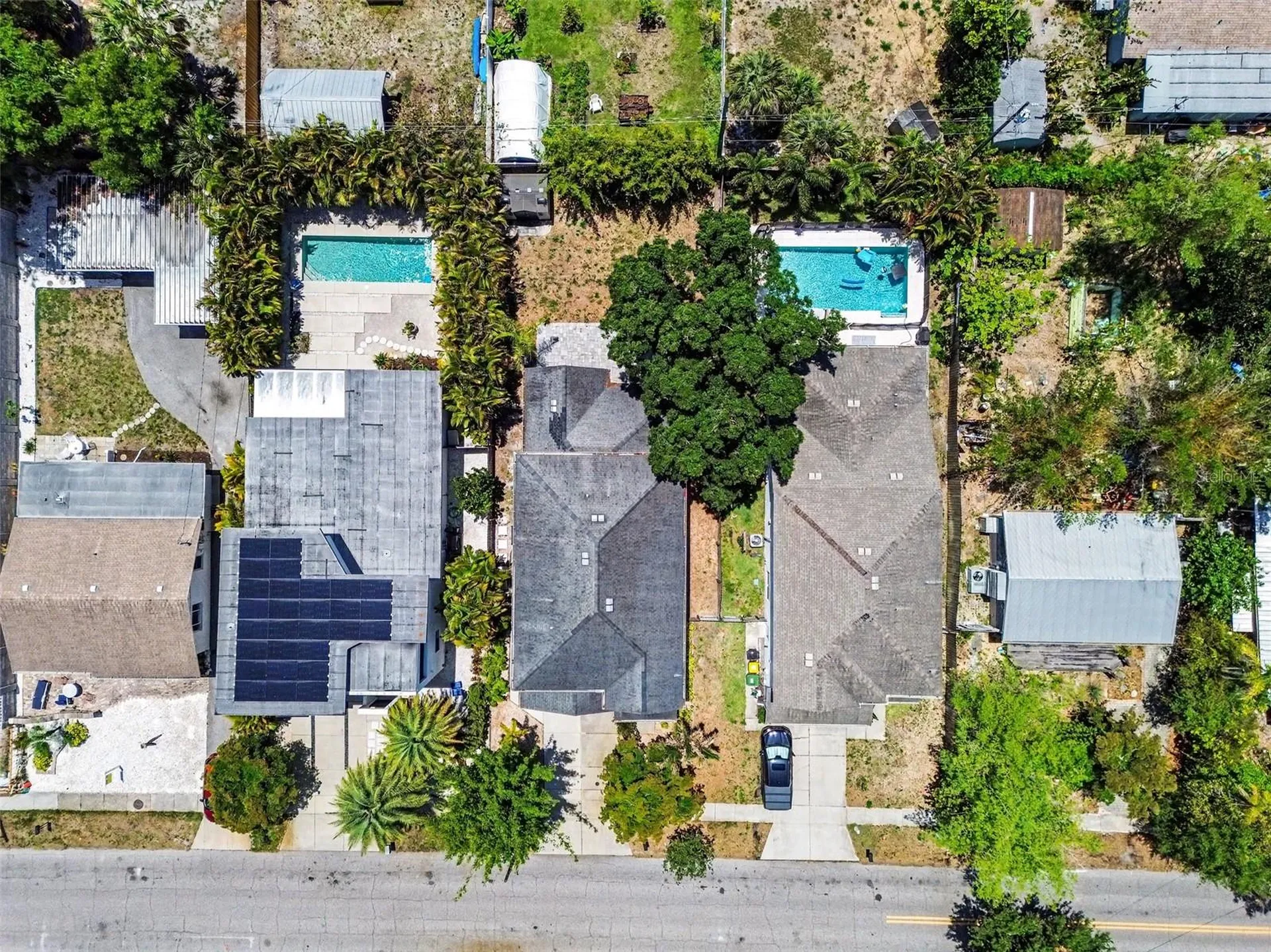 2424 Wood Street Sarasota FL 34237