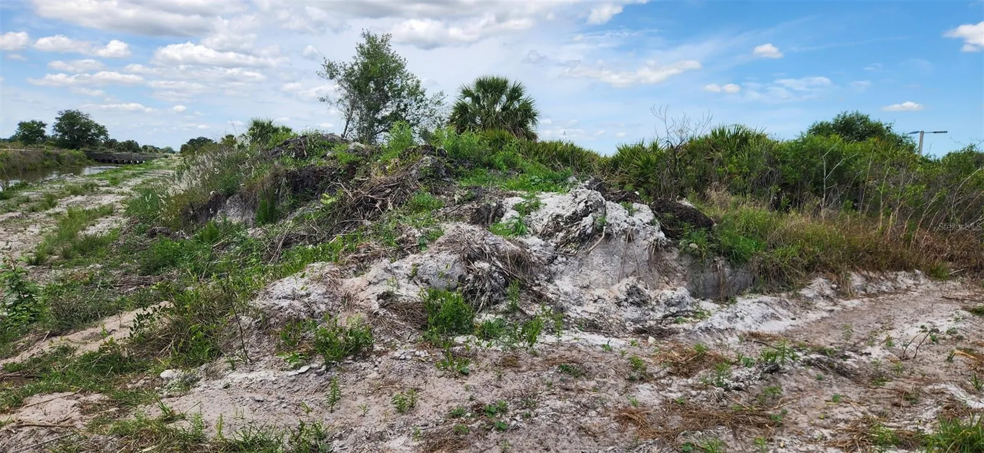 18395 NW 270th Street Okeechobee FL 34972