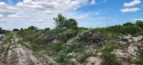 18395 NW 270th Street Okeechobee FL 34972