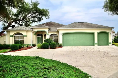 532 Carrera Drive Lady Lake FL 32159