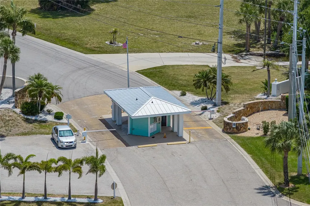 8150 Brent Street Port Richey FL 34668
