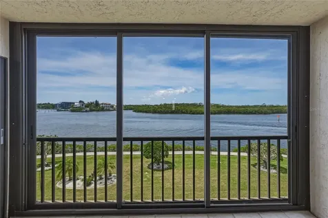 8150 Brent Street Port Richey FL 34668