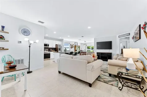 180 Dolphin Street SE Palm Bay FL 32909