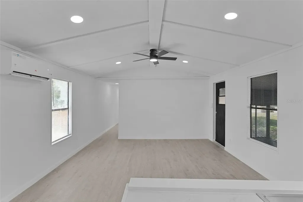 33514 Luana Court Leesburg FL 34788