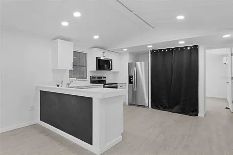 33514 Luana Court Leesburg FL 34788
