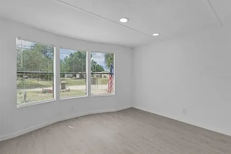 33514 Luana Court Leesburg FL 34788