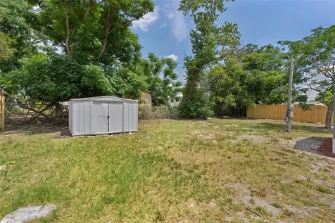 33514 Luana Court Leesburg FL 34788