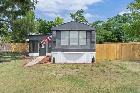 33514 Luana Court Leesburg FL 34788