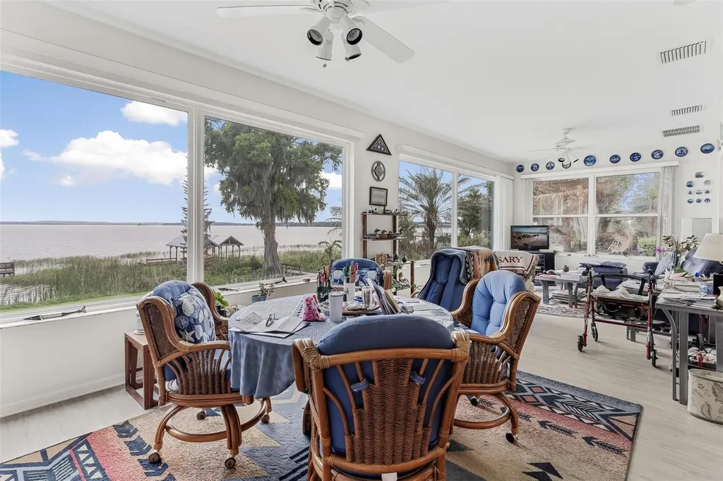 6274 Sailboat Avenue Tavares FL 32778