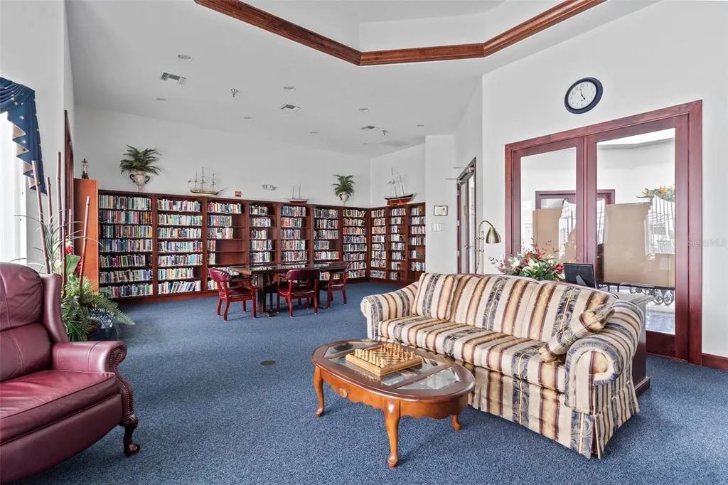 6274 Sailboat Avenue Tavares FL 32778