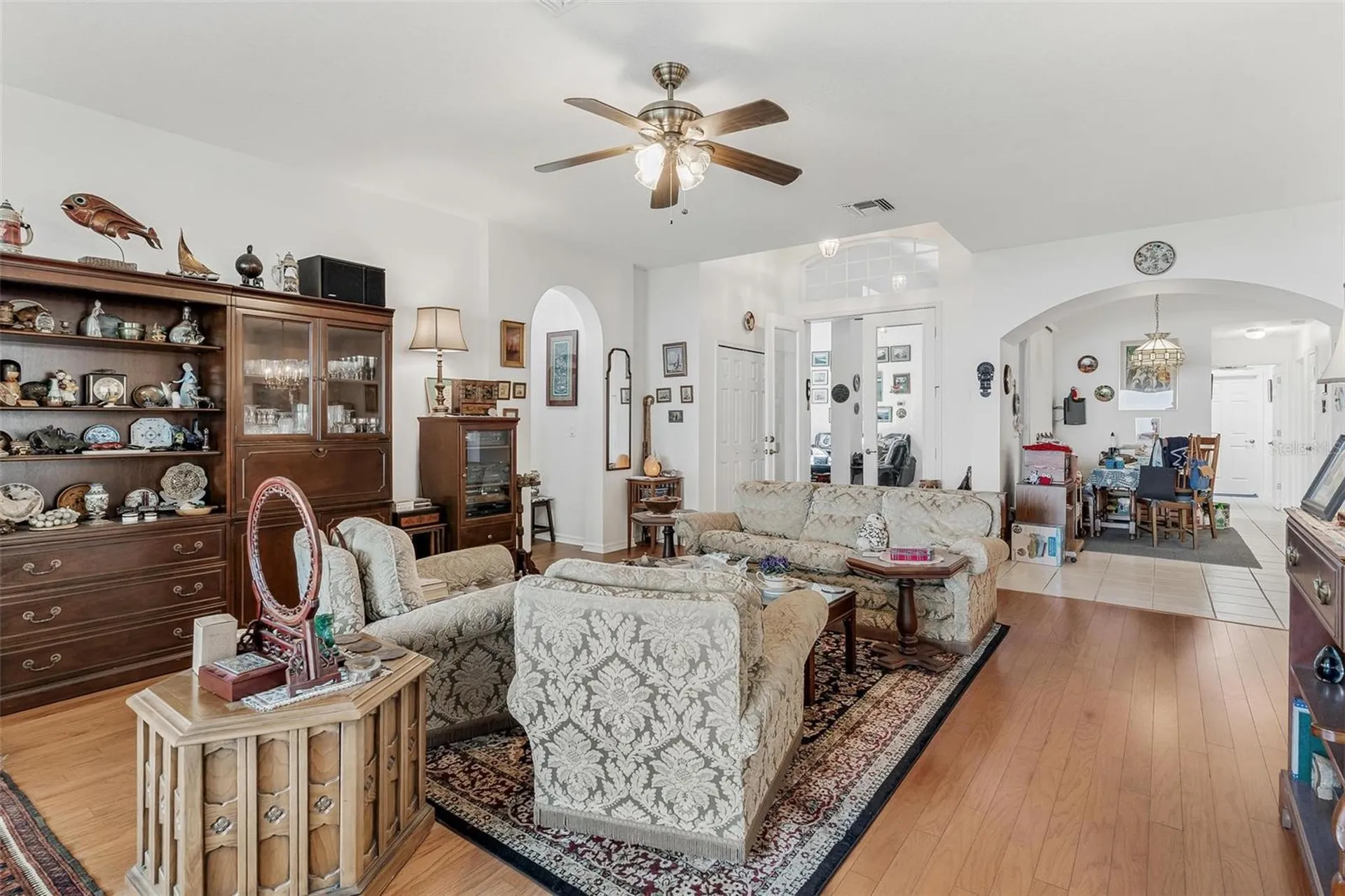6274 Sailboat Avenue Tavares FL 32778
