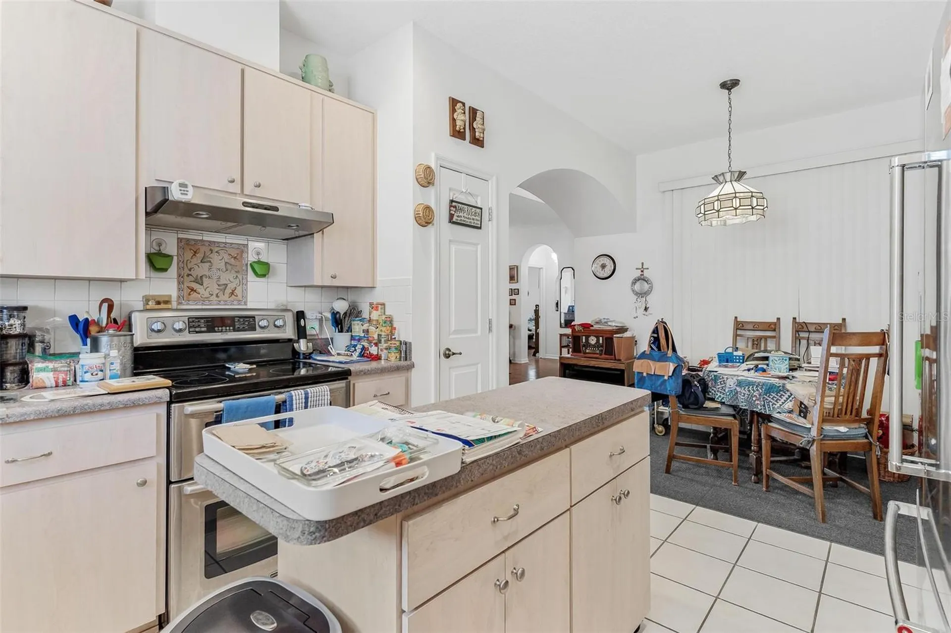 6274 Sailboat Avenue Tavares FL 32778