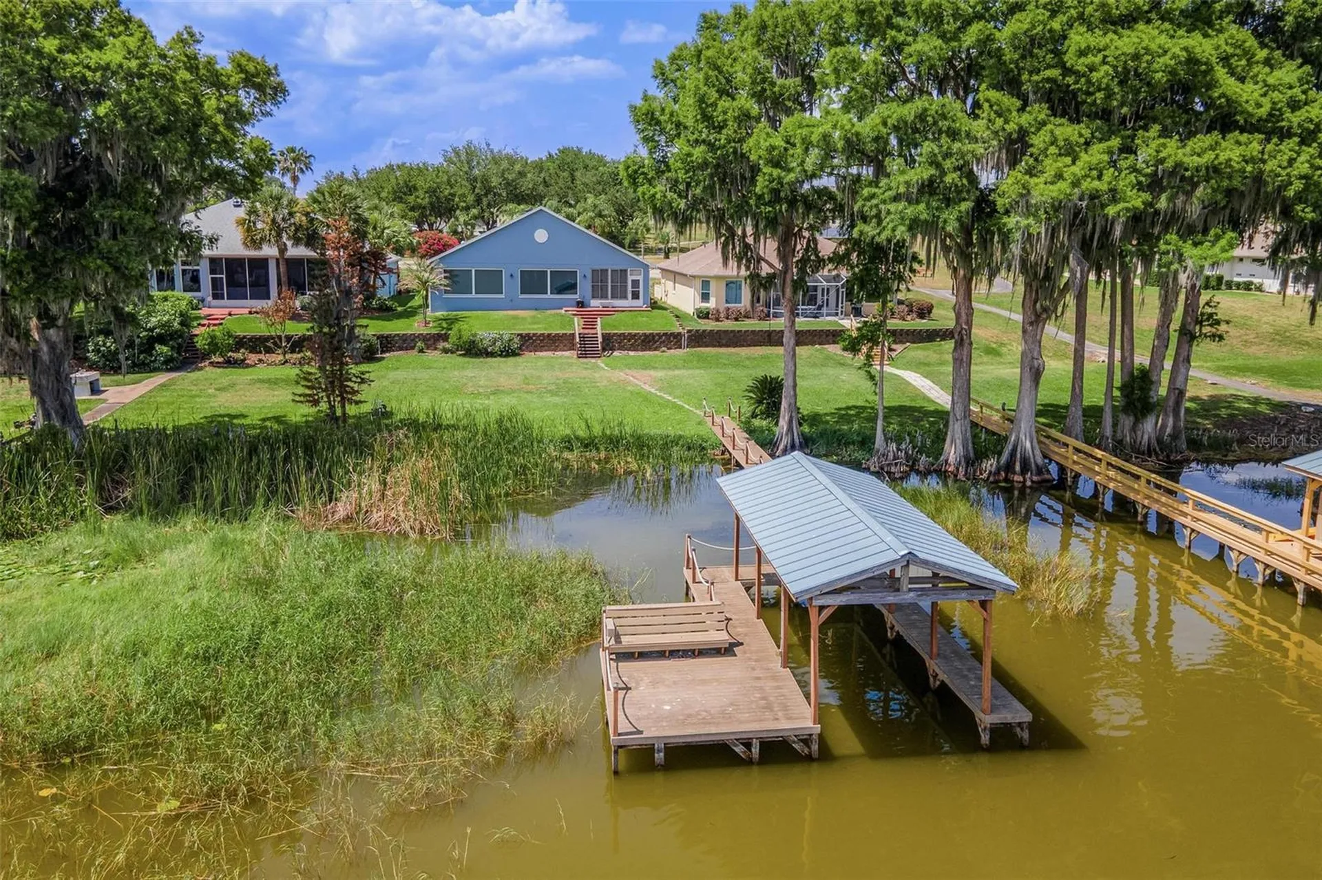 6274 Sailboat Avenue Tavares FL 32778
